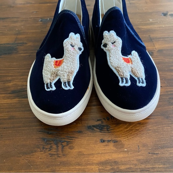 Soludos Womens Navy Blue Velvet Llama Embroidered Slip On Sneakers Size 6 - Picture 7 of 13